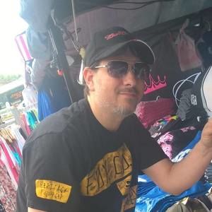 Meet your Posher, Stephen